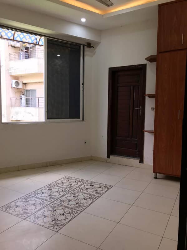 Two Bedroom Flat Available For Rent 8