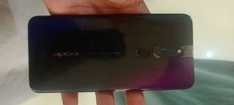 oppo f11 urgently sale 0