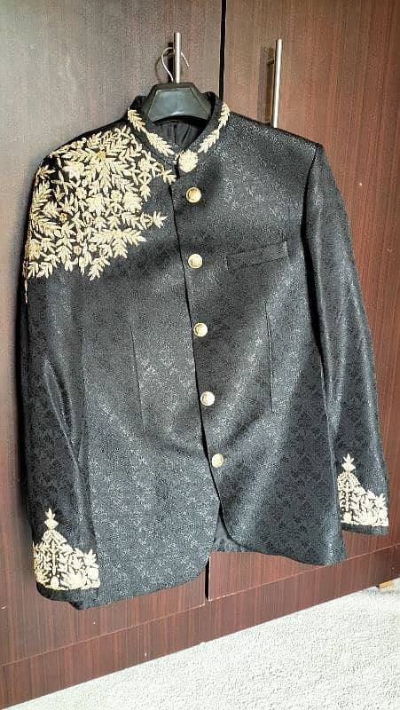 Beautiful Prince coat, only worn once. 3