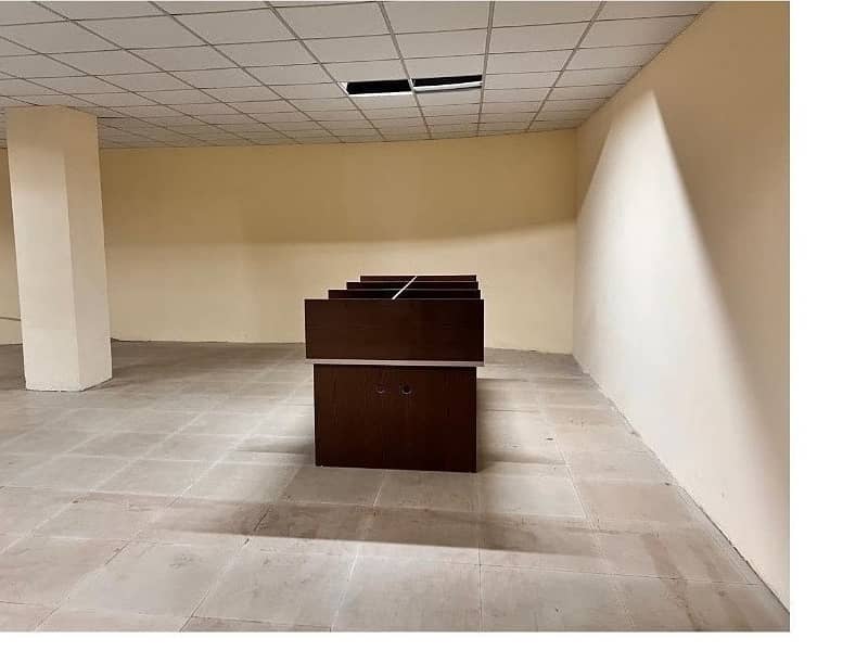 Investment Corridor And Builders Proudly Offer Area 1200 Square Feet Corporate Office Available For Rent in Main Boulevard Road Gulberg 3 Lahore 1