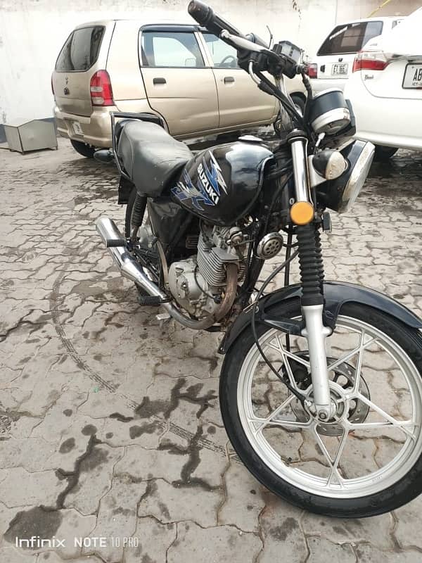 Suzuki gs150 1