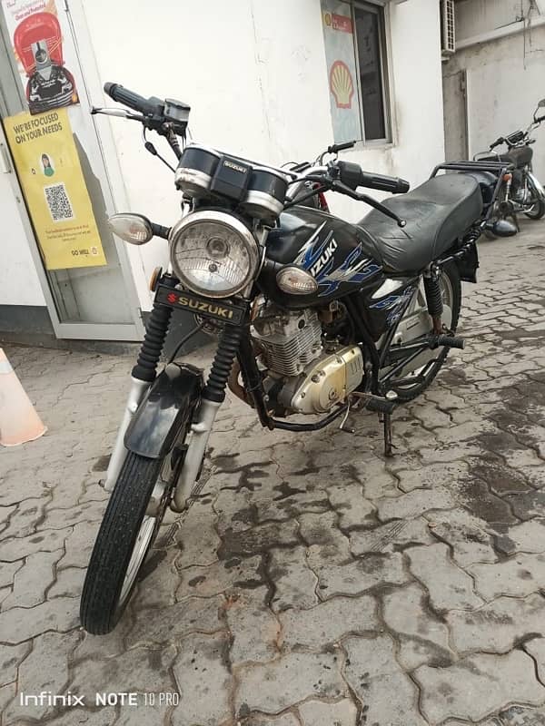 Suzuki gs150 3