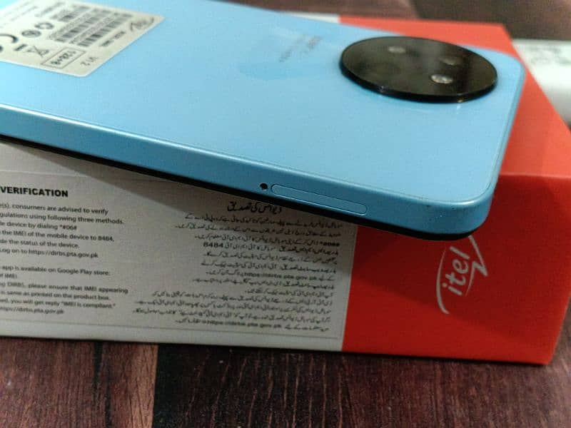 Itel S23 8+8GB Ram, 128GB Storage, 50MP Camera with all accessories a 4