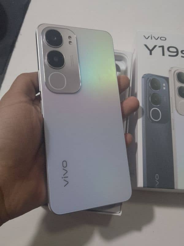 vivo Y19s 6/128 1