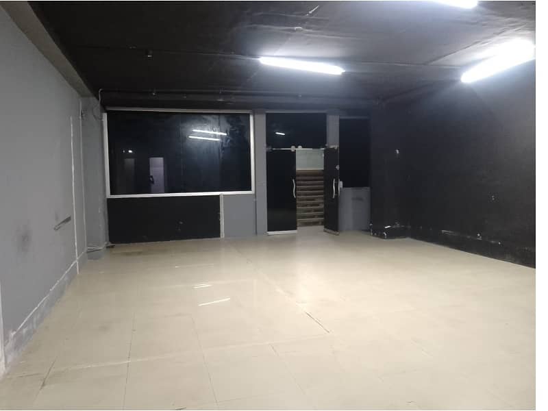 Investment Corridor And Builders Proudly Offer Area 1200 Square Feet Corporate Office Available For Rent in Main Boulevard Road Gulberg 3 Lahore 4