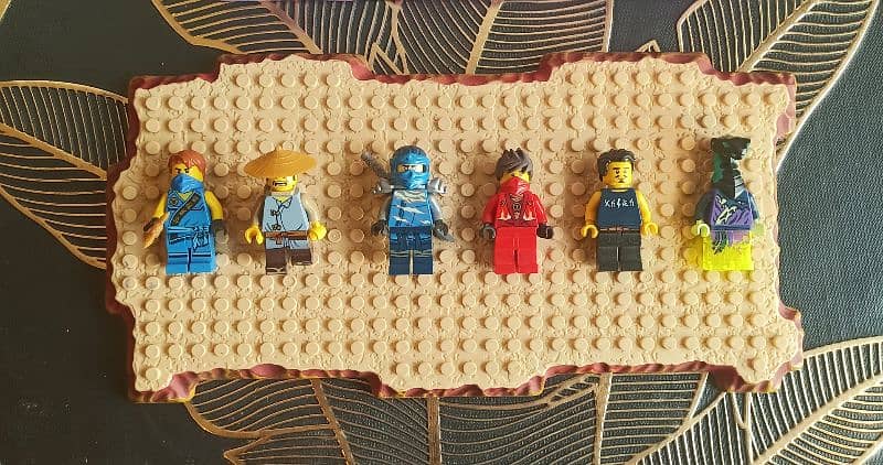 Lego Ninja Go Figure 12