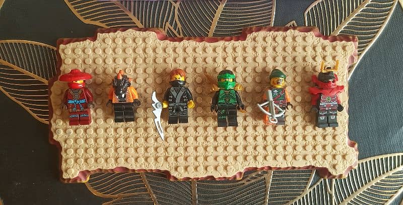 Lego Ninja Go Figure 16