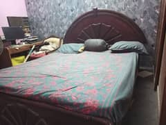 King Size Bed without mattress "Read ad first"