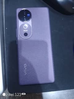 Vivo V40. Only for serious buyer