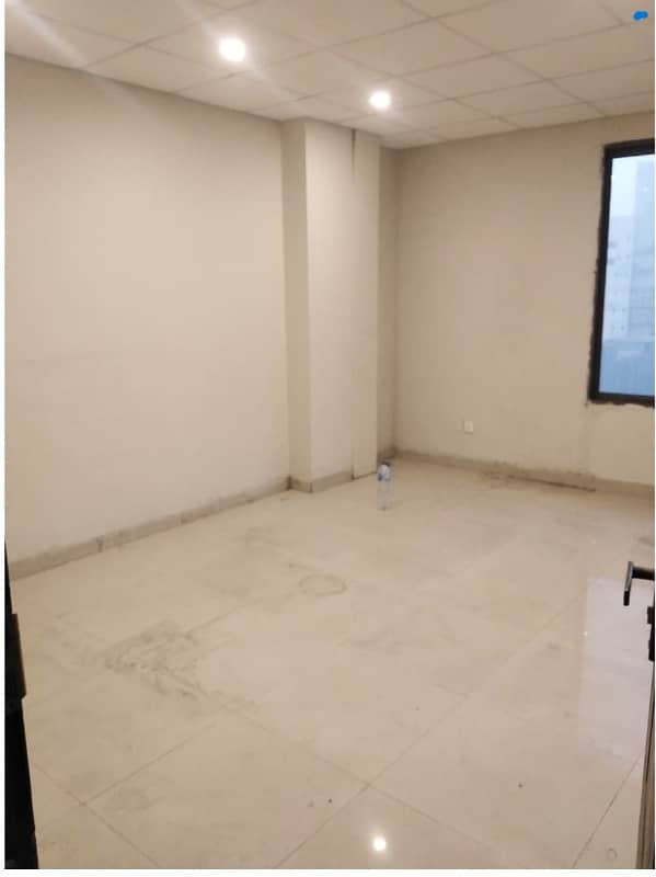 Area 350 square Feet Brand New Corporation Office Available For Rent in Main Boulevard Road Gulberg 3 Lahore 1