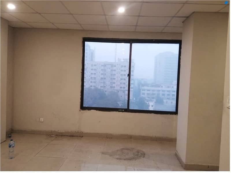 Area 350 square Feet Brand New Corporation Office Available For Rent in Main Boulevard Road Gulberg 3 Lahore 4