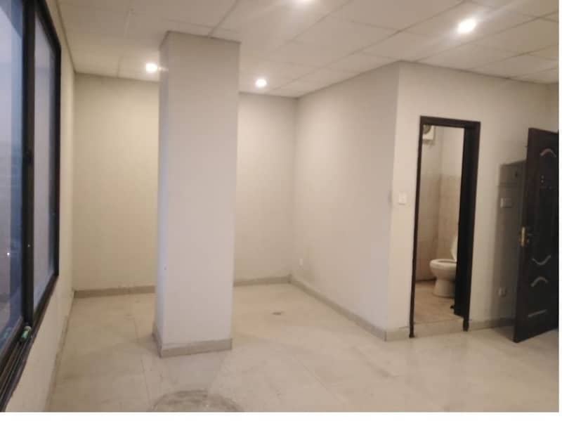 Area 350 square Feet Brand New Corporation Office Available For Rent in Main Boulevard Road Gulberg 3 Lahore 5