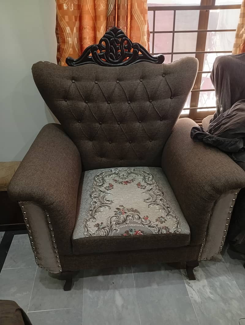 Sofa set for sale urgent 3