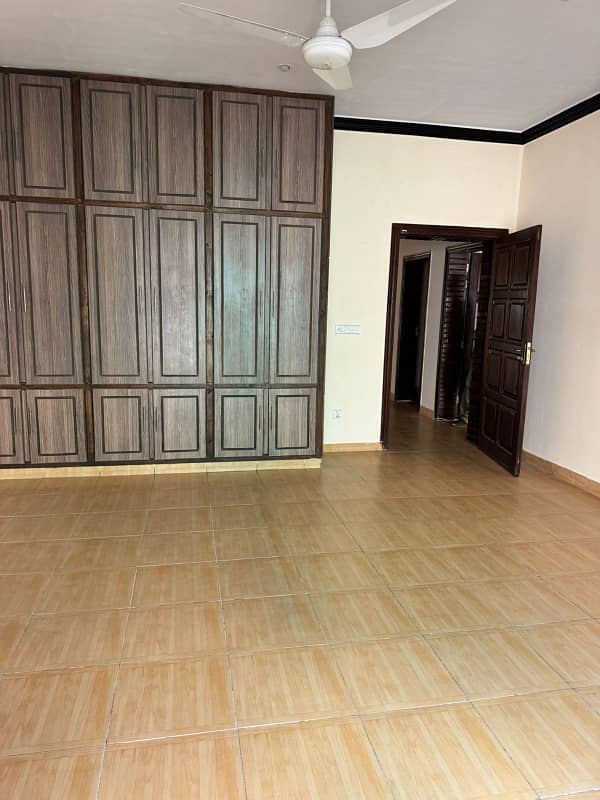 1 Kanal Upper Portion Available For Rent In G 13 2