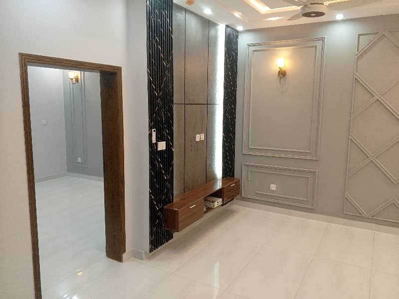 5 MARLA BRAND NEW HOUSE FOR SALE IN DHA RAHBAR BLOCK F 13