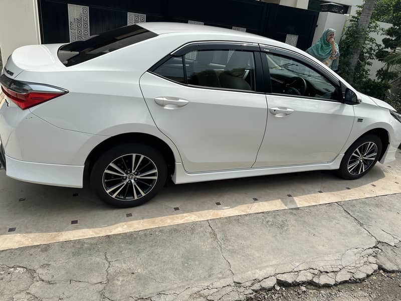 Toyota Corolla Altis 1.6 X  2021 |  Bumper-To-Bumper Geniune 6