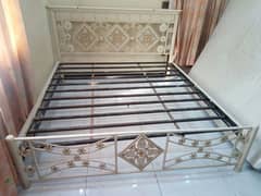 King Size Iron Bed With Matress 9 Years Warranty