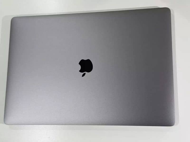 MacBook offer 2019.15" 1