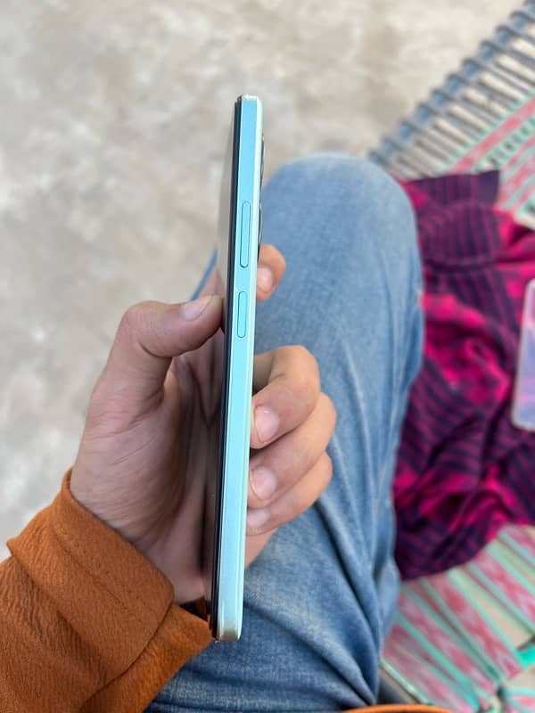 Oppo A58 1