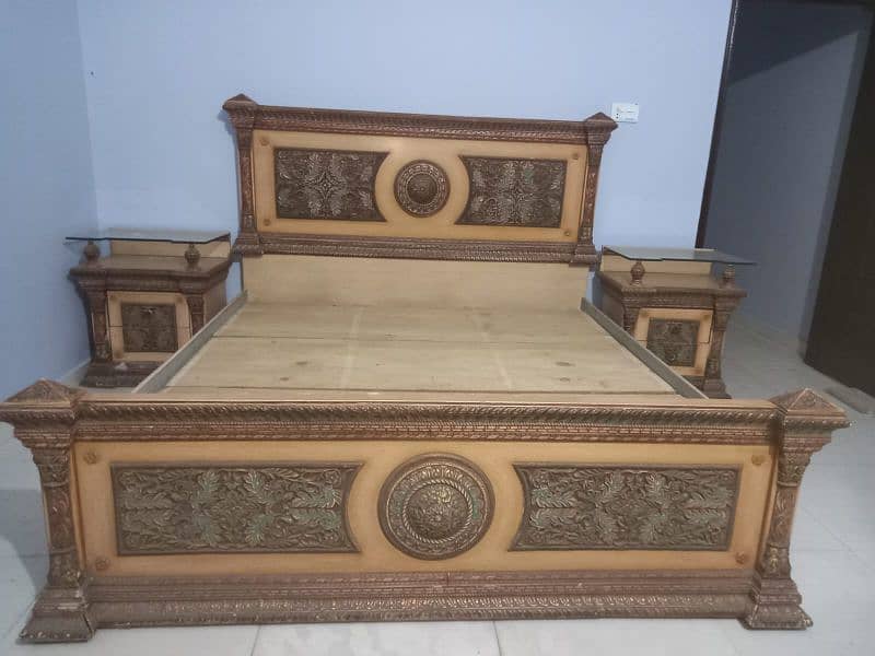 2 king bed dressing side table made of teek wood 7