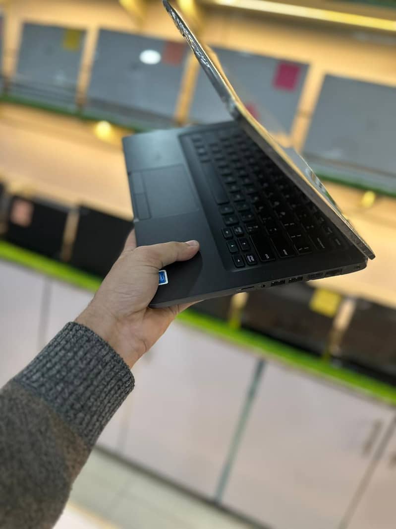 dell laptop | Dell Latitude 5590 Quantity 5