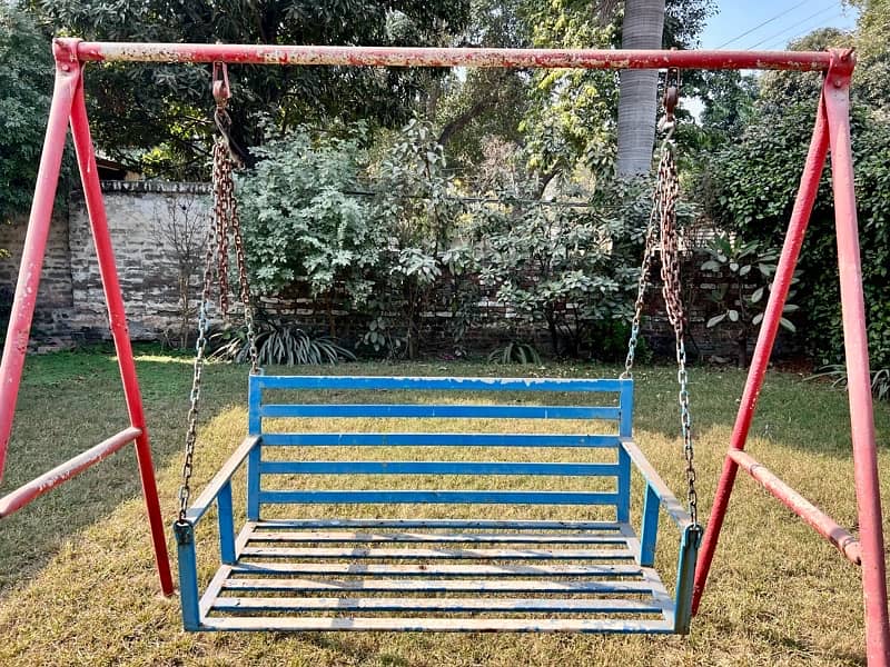 Used Solid Swing For Sale 3