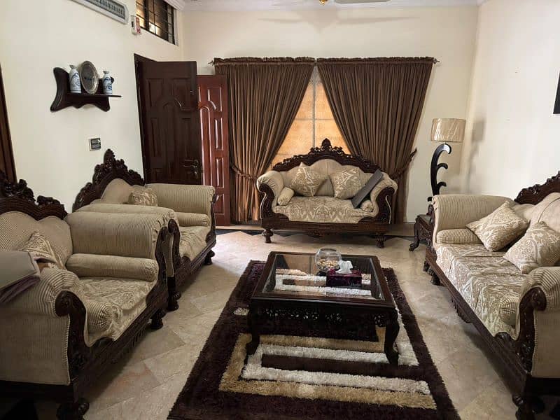 30x60 house avilebal for sale in G15 11