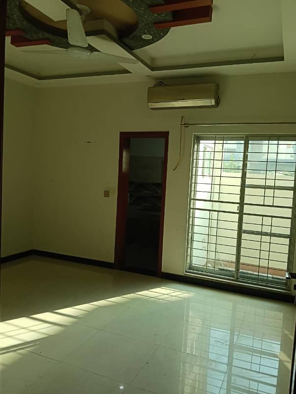 BEST CONDITION 10 MARLA GROUND (LOWER) PORTION (TILE FLOOR) (2 BED 2 BATH, TV LOUNGE, DRAWING, KITCHEN) FOR RENT IN IEP, SECTOR A, BLOCK-C2, LAHORE 9