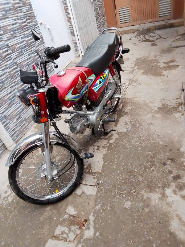 honda bike for sal isalmabad ka number laga howa ha 2