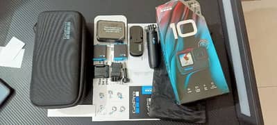 GOPRO HERO 10 SPECIAL ACCESSORY BUNDLE