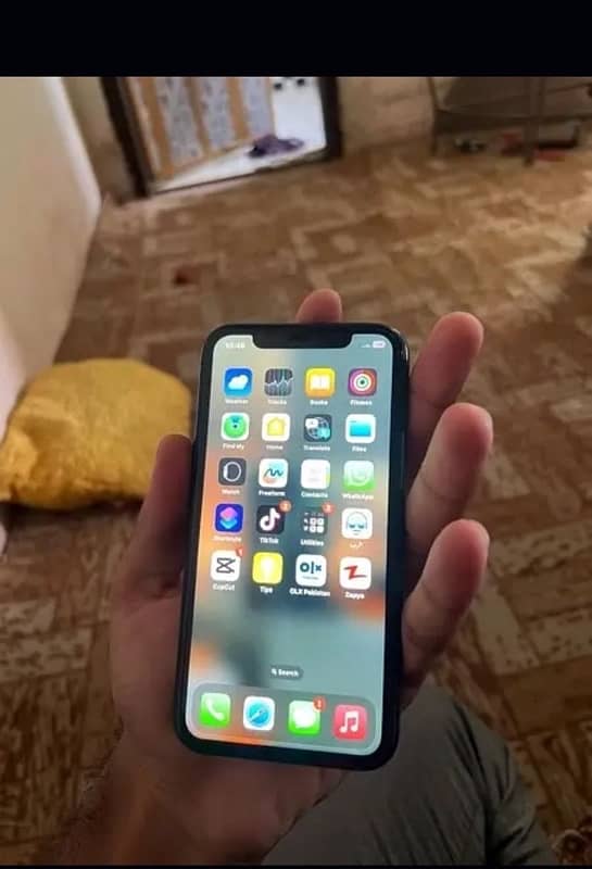 iphone xr 1