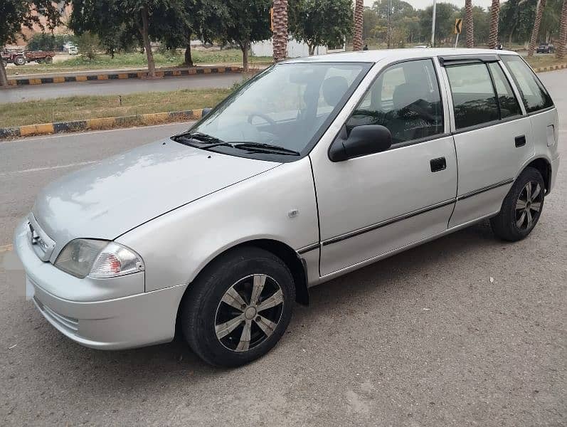 Suzuki Cultus VXL 2005 1