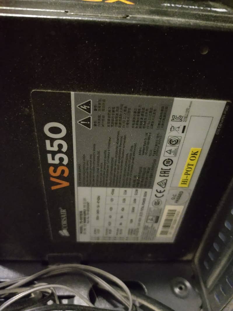 Corsair VS550 watts Supply 1