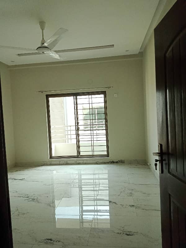 3 Bed Apartment Available For Sale In Askari 11 Lahore Pakistan 12