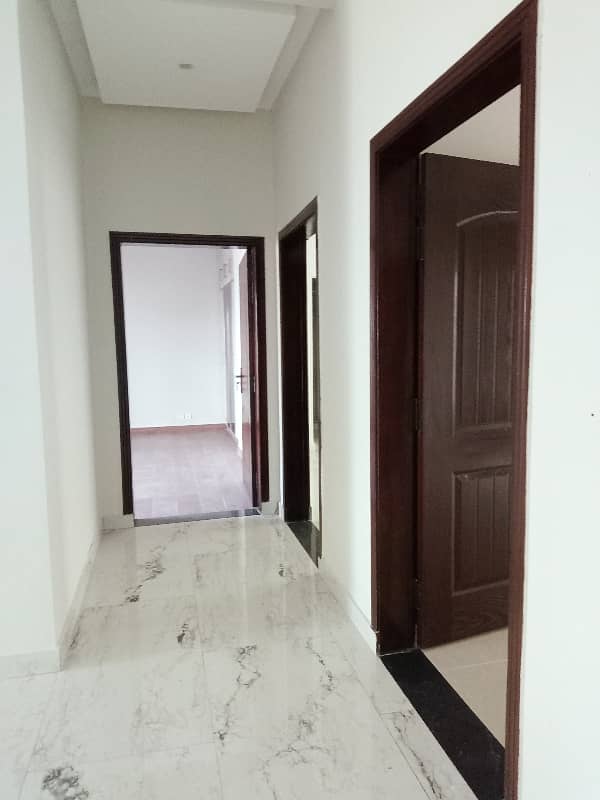 3 Bed Apartment Available For Sale In Askari 11 Lahore Pakistan 17