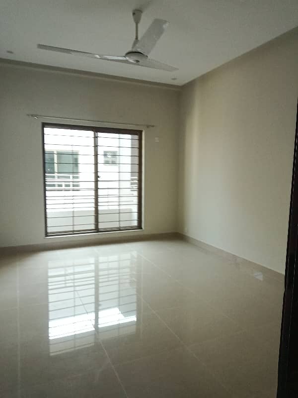 3 Bed Apartment Available For Sale In Askari 11 Lahore Pakistan 32