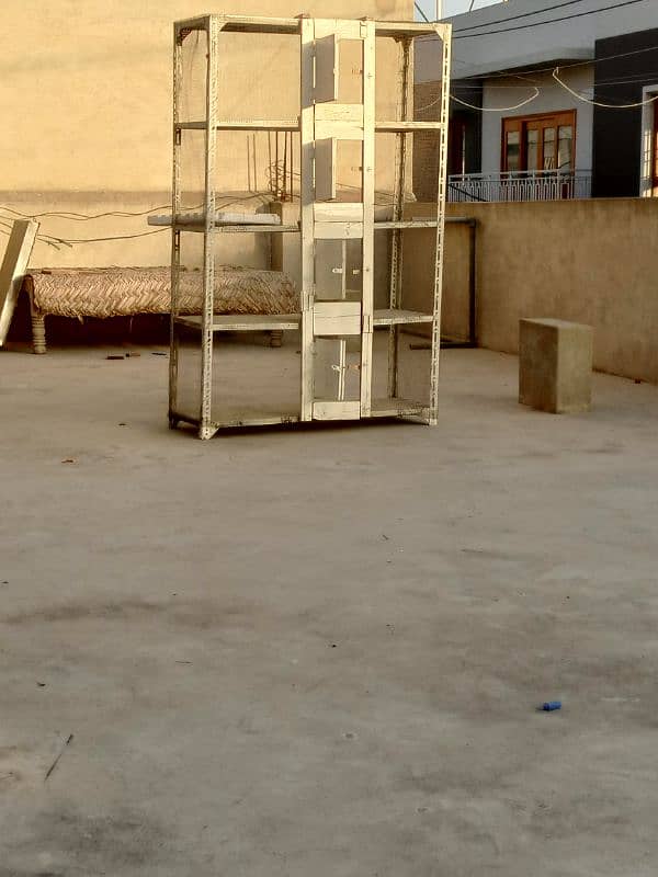 hen cage available 1