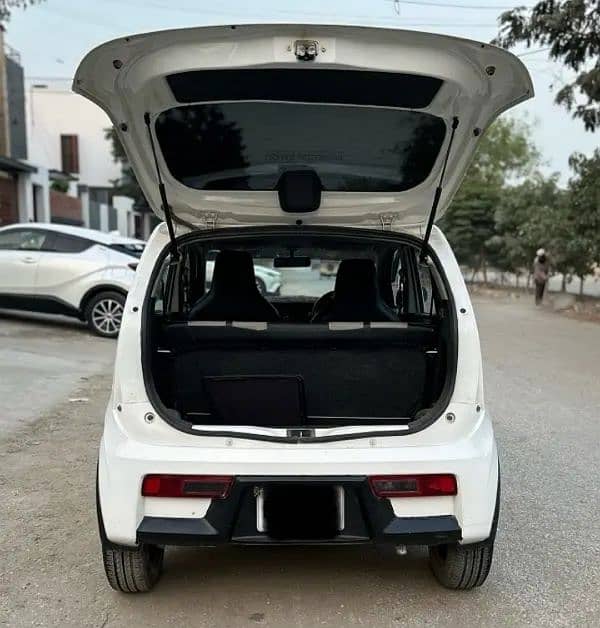 Suzuki Alto 2022 vxr Family Used Lahore Registered 5