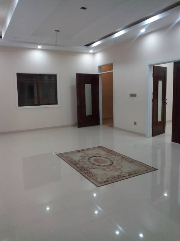 Brand New 260 Yards 4Bed D/D 2nd Floor Portion With Roof For Sale In Gulshan Block 1 11