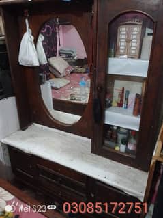 Dressing table