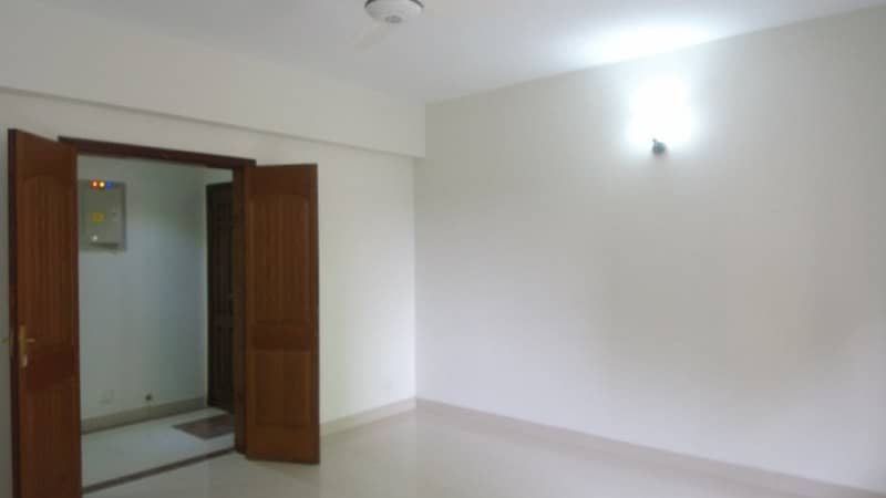 3 Bed Flat For Rent Askari 11 Lahore 21