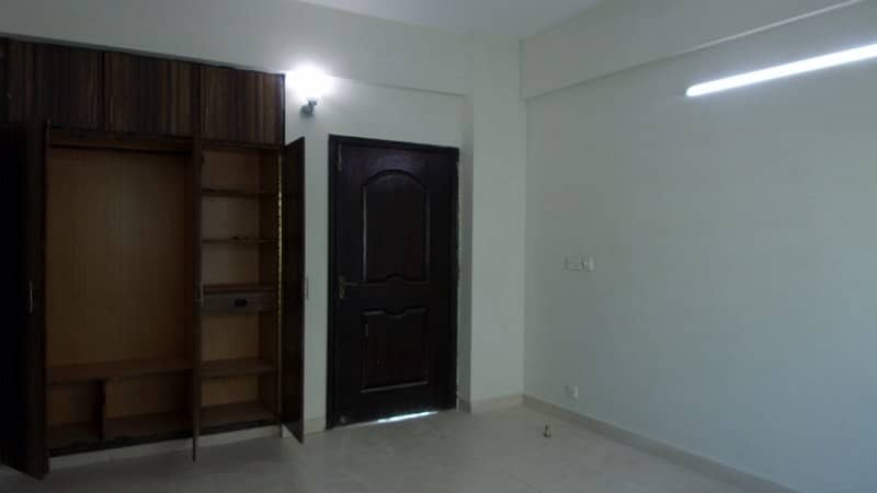 3 Bed Flat For Rent Askari 11 Lahore Rs 90,000 17