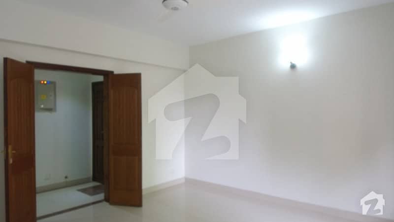 10 Marla 3 Bed Flat For Rent Askari 11 Lahore 21