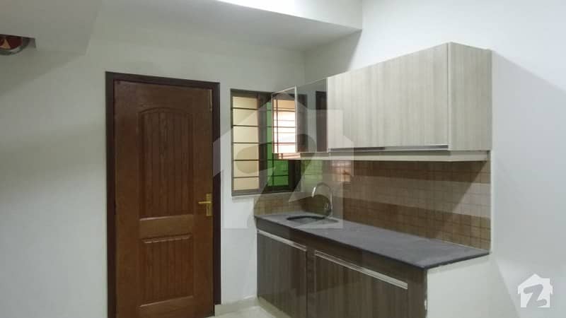 10 Marla 3 Bed Flat For Rent Askari 11 Lahore 23