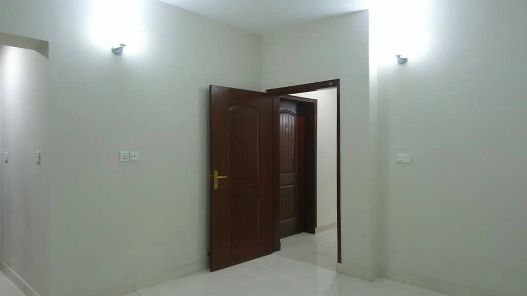 12 Marla 4 Bed Flat For Sale In Askari 11 Lahore 27