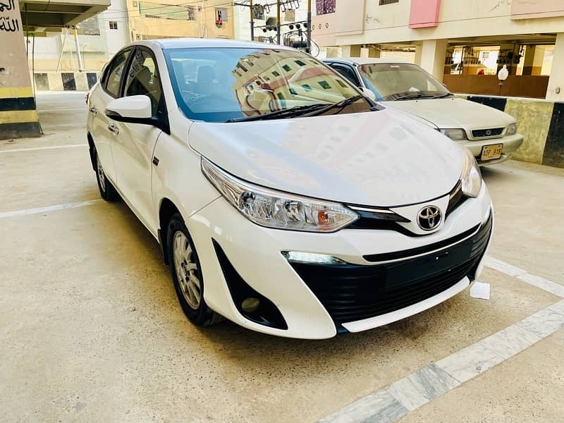 Toyota Yaris X 1.5 CVT 3