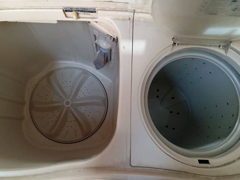 Haier Washing Machine 8kg 4