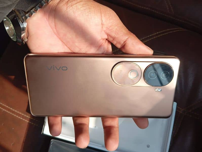 Vivo V40e 8/256 3