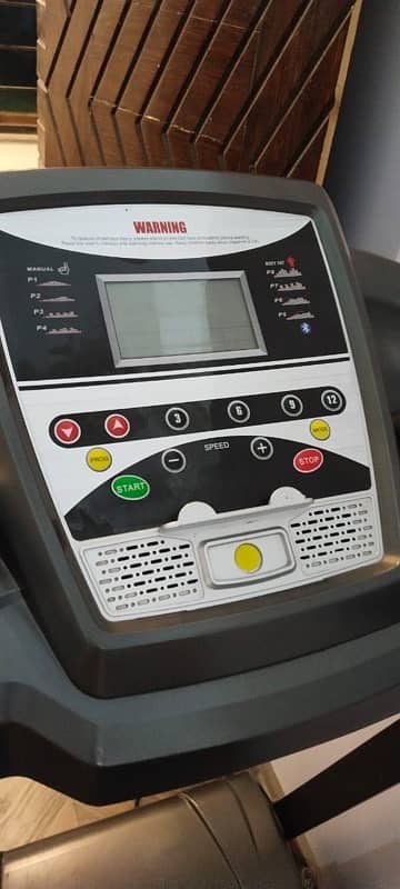 best used treadmill . 2.5 HP motor 3