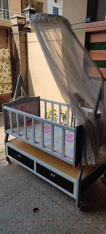 Baby Planet Wooden Baby Cot 3 in 1 For Sale! 0